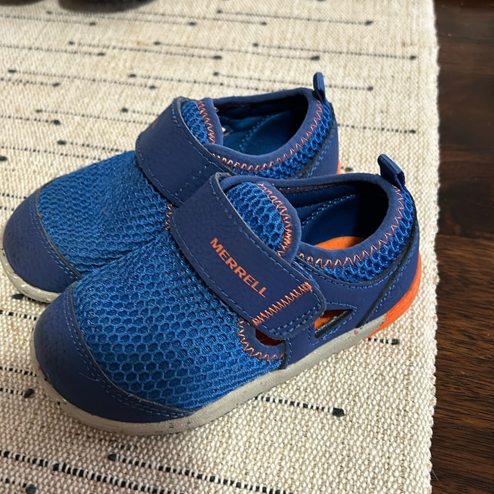 Merrell Little Kid's Bare Steps® H2O Sneaker 7 1/2 W